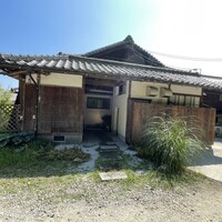 AKAI - 