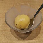 とんかつ けい太 - 〆のゴールドキュウイのシャーベット