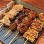 鳥喜久 - 串焼き盛り合わせ