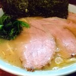 ラーメン 洞くつ家 - チャーシューメン（1100円）