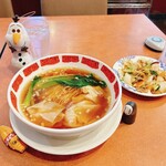 バーミヤン - 周囲が賑やかすぎて
            落ちついて食べれな⤴︎⤴︎