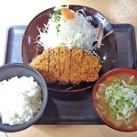 Tonkatsu Katsumi - 極厚ロースカツ定食