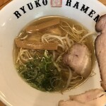 なま醤油とんこつ フルスイング - 