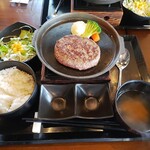 とろけるハンバーグ 福よし - 