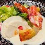 原宿 東郷記念館 - 贅沢なサラダ