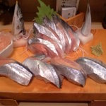 活魚料理斉とう - 秋刀魚（刺身＆寿司）
