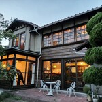 la mura 神戸会下山 - 