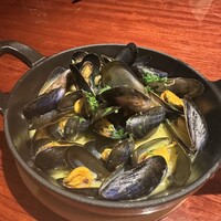 LE BISTRO - 