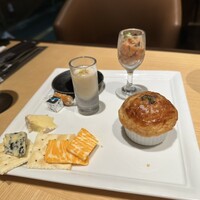 ブッフェアンドカフェ スロープサイドダイナー ザクロ - 