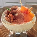 ジェラテリア アクオリーナ - 栗とマスカルポーネのコッパジェラート（650円）