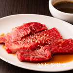 焼肉おはる - 料理写真:厳選した国産牛を使用したカルビは極旨。人気ナンバーワンメニュー『おはるのカルビ』