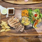 UMBICO GRILL - カミさんのアンビコポークプレート。ここに来たらこれでしょ！くらい食べる価値あり。