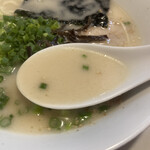 まるきんラーメン - このスープがほんと、ウマかった！