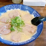 麺屋 八のじ - 肉盛りラーメン