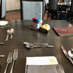 ロウリーズ・ザ・プライムリブ - 