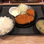 松のや - ロースかつ＆カキフライ（2個）定食　980円(税込)