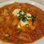 トルコレストラン チャンカヤ - ひき肉と卵のトマトソース煮込み