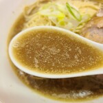 中華そば屋 伊藤 - スープ