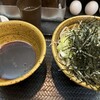 なぜ蕎麦にラー油を入れるのか。 新橋店