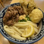 梅田 釜たけうどん - 