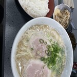 丸優ラーメン - 