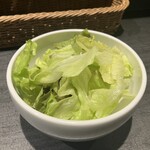 Bisutoro Kokotto - サラダ