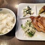 スペースC - レギュラーランチメニュー生姜焼き