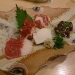 馬刺し盛り