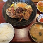 練馬食堂 汁とめし - 唐揚げ定食720円