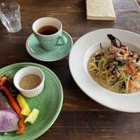 シャイニーアウル 表参道 - 