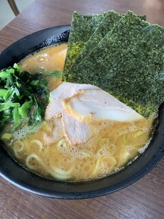 ラーメン 杉田家 - チャーシュー麺　並1000円