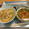 きらく食堂 - 料理写真:親子丼　550円と、豚汁　100円