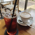 Cauda - アイスコーヒーと、カプチーノ