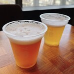 YAMATO Craft Beer Table - (手前) はじまりの音 Pale Ale
            (奥)はじまりの音 Saison