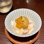 Gomi - 自家製豆富、生うに（おまかせコース）