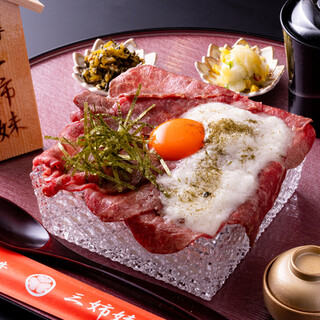 [Exciting Okanyaki Shabu Gozen] Juicy meat flavor and melting fat