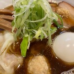 麺や 麟子鳳雛 - 特製中華そば(醤油)手揉み麺アップ