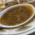 ラーメン もっけだの - 『青唐味噌つけ麺ニンニク野菜マシマシ+ネギ』のスープ