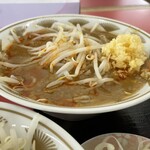 ラーメン もっけだの - 『青唐味噌つけ麺ニンニク野菜マシマシ+ネギ』のつけ汁丼