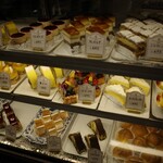 西洋菓子 しろたえ - 