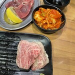 Yakiniku Sakaba Yonchan - 