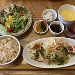 G831 Natural Kitchen & Cafe - 