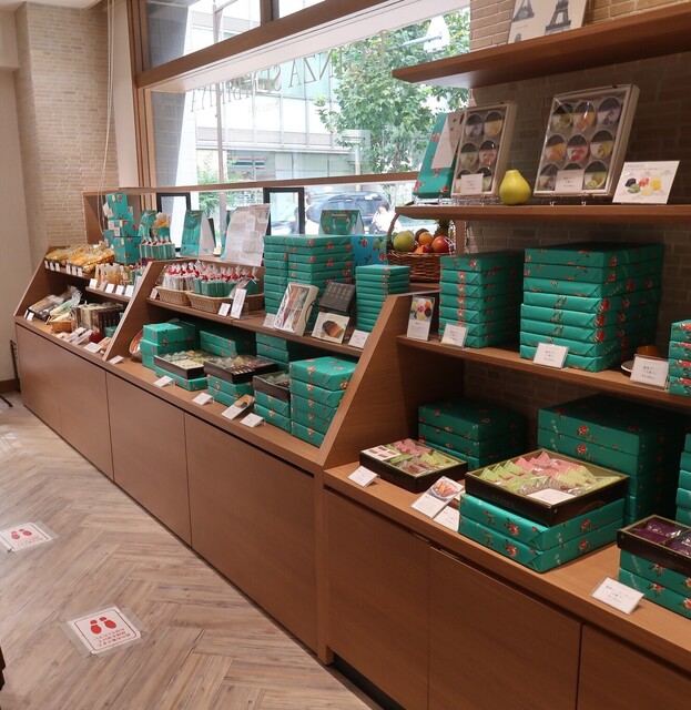 銀座千疋屋 銀座千疋屋 公式 (@ginzasembikiya1894) · Chuo-ku, Tokyo