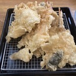 浅草天麩羅 葵丸進 - 季節の天ぷら　　太刀魚　小鯛　小柱の磯辺海巻　海老　銀杏とちい茸と金時草のかき揚げ　かぼちゃ