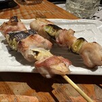 立ち呑み 炉端焼き串吟 - 