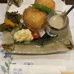 寿し肴和志 - ◉ずわい蟹のクリームコロッケ
      　カニ味噌ソース付き　1,480円（税込）
