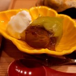 馬車道 大かわ - 2種葡萄のゼリーとヨーグルトアイス