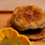 馬車道 大かわ - パイ包み