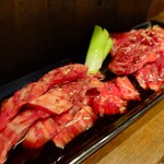 ホルモン・焼肉 キムチ - 