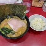 ラーメン 杉田家 - 
